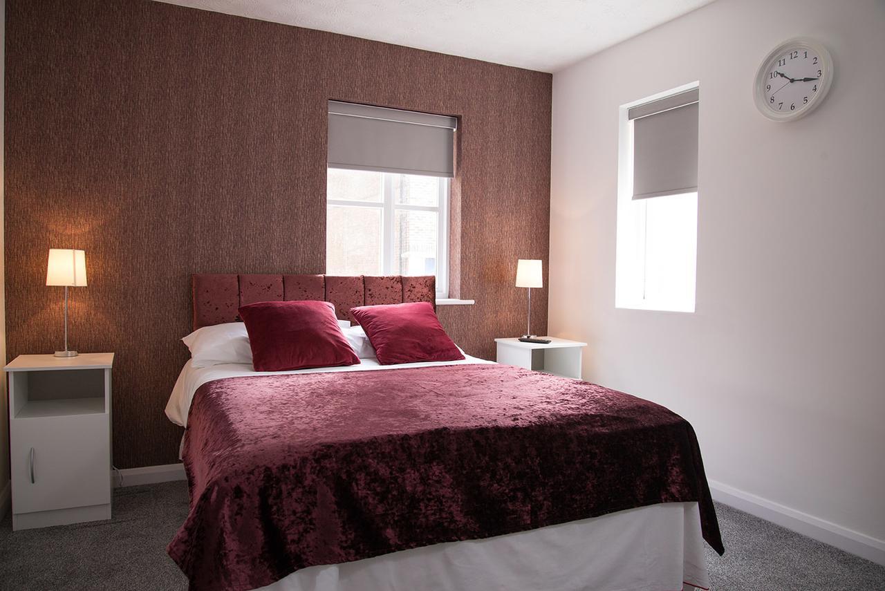 Tlk Apartments And Hotel - أوربنغتون المظهر الخارجي الصورة